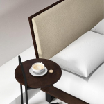 ZIUNUS Ongii Kreis Runder Beistelltisch, 40 x 61,5 x 36 cm, Platte aus rotem Eichenfurnier, Schwarzer Metallrahmen, Kaffee/Nachttisch/Nachttisch f&uuml;r Wohnzimmer/Schlafzimmer