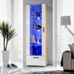 Komodee, Alessandria vitriinkapp, Wotan/valge, laius 60 cm x k&otilde;rgus 192 cm x s&uuml;gavus 42 cm, LED sinine, 3 klaasriiulit, 1 riiul laminaatplaadist, elutuppa, magamistuppa.