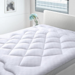 BedStory Single Mattress Topper Soft and Fluffy Quilted Single Mattress Topper with 3D Full Fibre Filling 6cm Thick Cooling Mattress Topper Luxury Wide Non Slip