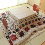 Kotatsu nelja perekonna talvine Kotatsu elutoa kohvilaudade komplekt s&ouml;&ouml;gitoale kontorisse k&uuml;ttele r&otilde;dule aknalaud (v&auml;rv : pruun, suurus : 120x75x38cm) (pruun 75x75x38cm)