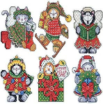 Disainit&ouml;&ouml;de kassipojad plastmassist l&otilde;uendist kaunistused, mitmev&auml;rviline