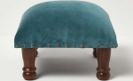Homescapes Velvet Stool 40 x 40 x 25 cm V&auml;ike puidust jalgadega puuvillane sametist jakkar 40 x 40 x 25 cm