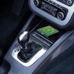 INBAY 15 W mobiiltelefoni hoidja auto hoiukapp induktiivne / juhtmevaba sobib VW Golf V/VI, EOS, Jetta & Scirocco jaoks - autokinnituse tarvikud interj&ouml;&ouml;r - Qi