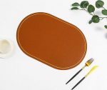 AMDXD Tischset Abwaschbar Modern Oval 2er Set, PU Leder Platzsets Abwaschbar Oval Einfarbig Hitzebest&auml;ndige, Tischuntersetzer Natur Braun f&uuml;r Zuhause Restaurant Speisetisch, 45x30CM