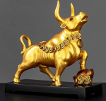 Bull and bear figures, bull figure decoration, bull resin decoration, living room decoration statue, office decor, suitable for bedroom, study, wine cabinet, office, art gift, gold, 27 x 13 x 27 cm