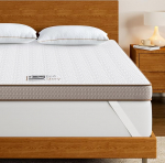 BedStory 140 x 190 cm Memory Foam madratsipealne 7,5 cm p&ouml;&ouml;ratav hingav geel libisemisvastase disainiga ja ohutussertifikaadiga eemaldatav pestav kate