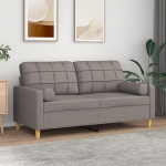 Willood 2-kohaline diivan dekoratiivpatjadega Taupe 140 cm kangast diivan k&auml;etugede ja pehmete padjadega Sobib elutuppa Puidust jalad