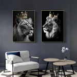 L&otilde;vi ja l&otilde;vis koos krooniga l&otilde;uendipildid, must kuldne loomaplakat, Aafrika l&otilde;viosa kunstiprindid magamistoapildi jaoks Kodudekoratsioon ilma raamita (Lion A, 50 x 70 cm x 2)