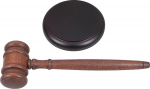 Vintage-Richterhammer aus Holz mit Sockel, handgefertigtes Auktionshammer-Set for die Pr&auml;sentation und Sammlung im Gerichtssaal eines Anwalts