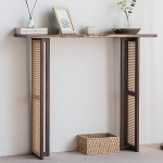 Rustikaler Konsolentisch mit Massivholzplatte und Rattan-Tischbeinen Schmales Regal f&uuml;r Flur und Wohnzimmer