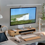 Bambio Monitor Stand koos sahtliga, ergonoomiline arvutilaua alus koos kaablijuhtimise ja hoiustamise korraldajaga, puidust monitoride alus kodukontorile Bambusest kahekordse monitori riiuliga