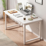 Moderner industrieller B&uuml;rotisch, gro&szlig;er Computertisch aus Metall und Holz, schlichter, zeitgen&ouml;ssischer Arbeitsplatz f&uuml;r Zuhause und B&uuml;ro, stilvoller Laptop-Schreibtisch, ergonoomische Arbeitsfl&auml;che