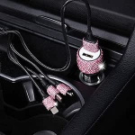 Sigaretis&uuml;&uuml;taja USB-laadija Rhinestones Crystal Bling Glitter Diamond Car Charger Dual USB autolaadija &uuml;hildub iPhone GalaxyHuawei auto mobiiltelefoni laadijad ja kiirlaadimiskaabel, roosa