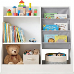 DREAMADE laste raamaturiiul 3 riidest taskuga, 2 kambriga ja 2 riiuliga, puidust laste riiul kallutatava kaitsekomplektiga, hoiuriiul lasteaeda, lastetuppa, 89 x 35,5 x 80 cm, valge