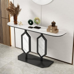 Konsoollaud, kitsas sissep&auml;&auml;sulaud, diivanilaud, kivilaud kohvilaudade taga, pikk kaasaegne aktsentlaud, koridorilaud elutuppa, fuajeesse (Black-E)