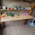 Wandmontierter Schreibtisch, Klapptisch f&uuml;r Wohnung, Arbeitszimmer, multifunktsionaalne, schwimmend, Arbeitsplatte, W&auml;schektisch, robust und platzsparend.