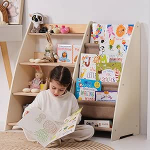 Goodevas laste raamaturiiul - stiilne puidust raamaturiiul lastele, ainulaadne disain, turvaline ja funktsionaalne m&auml;nguasjade korraldaja magamistuppa, m&auml;ngutuppa ja lastetuppa (elevandiluu, keskmine)