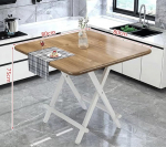 Ruudukujuline kokkupandav laud, kaasaskantav, sise- ja v&auml;litingimustes toimuvale piknikule, peole, s&ouml;&ouml;gitoale, telkimislauale, kerge kaasaskantav piknikulaud toiduvalmistamiseks, rannale, matkale, kalap&uuml;&uuml;giks, grillimiseks (kerge puit).