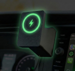 Mobiiltelefoni hoidik VW T6.1 jaoks | MagCharge: 15W induktiivne laadimine ja MagSafe &uuml;hilduv | Qi2 traadita laadija aktiivse jahutusega | Tarvikud T6.1 Multivanile, California, Transporterile (2020-2024)