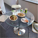 &Uuml;mmargune klaasist pjedestaaliga laud klaasist k&ouml;&ouml;gi s&ouml;&ouml;gilaud 60/70/80 cm Modernne &uuml;mmargune 2-4-kohaline hommikus&ouml;&ouml;gi bistro laud kroomi alusega (suurus: 70 cm)
