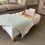 Chesterfield Premium polsterdatud jalatugi koos hoiuga, mille on valmistanud Handmade Bedroom Furniture (Maroon)