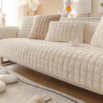 Diivanikate, diivanikatted, valmistatud k&uuml;&uuml;likukarvast, L-kujulised diivanikatted, Chaise Longue diivanikate, pluus, paksendatud, tepitud, libisemisvastased lihtsad kaitsekatted, m&ouml;&ouml;bli kaitse lastele ja lemmikloomadele, beež, 110 x 160 cm.