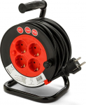 H05VV-F 3G1,5 mm&sup2; kaablirull 15 m kaablirull 4 pistikupesaga