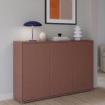 Forte Alice Springs kapp 150 155 Suur k&uuml;ljepaneel 3 kapiuksega elutuba magamistuba puidust komposiit Terrakota 61" lai x 39" k&otilde;rge x 13,7" s&uuml;gavus