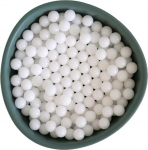 8 mm pol&uuml;oks&uuml;met&uuml;leenist (POM) / tahked plastikpallid kuulventiilidele ja laagritele (pakend 500)
