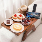 VANGONA Diivanilaud, kokkupandav k&uuml;ljelaud diivanile, 360&deg; p&ouml;&ouml;rlev tassi- ja telefonihoidja salv, libisemiskindel suupistekohver diivanile, magamistuppa, elutuppa, akaatsiapuust, emale