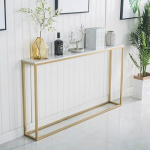 Generisch kitsas konsoollaud elutuppa, must ja kuldne marmorist diivanilaud, pikk metallist raamiga sissep&auml;&auml;sulaud, stiilne kohvilaud esikusse ja esikusse - 140 cm