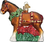 Vana Maailma J&otilde;ulud Puhkus Clydesdale klaasist puhutud ornament