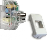 FANTON 82893-39 komplekt Toiteplokk USB A+C 2,4 A &uuml;hendusl&uuml;liti paigaldamiseks koos adapteriga koos plaatide ja klambritega VIMAR Plana