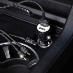 Sigaretis&uuml;&uuml;taja USB-laadija Rhinestones Crystal Bling Glitter Diamond Car Charger Dual USB autolaadija &uuml;hildub iPhone GalaxyHuawei auto mobiiltelefoni laadijad ja kiirlaadimiskaabel, must