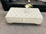Chesterfield Premium polsterdatud jalatsihoidja koos hoiuga k&auml;sitsi valmistatud magamistoam&ouml;&ouml;bel (h&otilde;bedane)