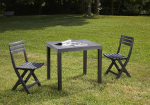 Dmora - V&auml;liolmeresaali komplekt Ortisei Garden Composition koos 1 ristk&uuml;likukujulise laua ja 2 kokkupandava tooliga, sise- ja v&auml;liolmeresaal Pic Nic, 100% Made in Italy, antratsiit