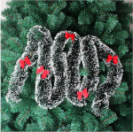 Roheline j&otilde;ulugirland punaste paeltega 5 x 2 m Lumehelbed kuusepuu garland Tinsel j&otilde;ulupuu garland Talvine garland rippuv j&otilde;ulup&auml;rg akna seinale kaminate kaunistamiseks