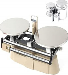 T&auml;psed mehaanilised kaalud Laboratooriumi anal&uuml;&uuml;tilised kaalud kahe skaalaga Kaalumisvahemik: Skaala kandiku l&auml;bim&otilde;&otilde;t 15cm sisaldab 4 kaalu kolledži jaoks.