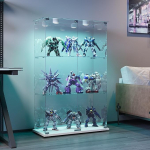 Klaasist vitriinkapp LED-iga, kollektsioonikapp, l&auml;bipaistev, klaasist kapp 2 lukuga ukse ja 3 riiuliga, vitriinkapp elutuppa, baar, 123 x 78,5 x 35 cm, valge