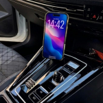 Magnetiline telefonihoidik VW Golf 8-le (ainult RHD) - kohandatud keskkonsooli hoidik - MagSafe &uuml;hilduv - elegantse integreeritud disainiga paremale roolile Volkswagen Golf MK8-le
