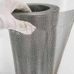 HEFJIAYCIQ 304 Wire Mesh Filter Net, 1.1 mm Hole, Hard and Heat Resistant Mesh Ventilation Grille, for Window, Door, Porch, Patio, Sliding Door Shielding, Silver, 55 x 300 cm (21 x 118 inches)