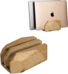 Puidust s&uuml;learvuti statiiv - Kahe pesa vertikaalne hoidik MacBookile ja tahvelarvutitele - K&auml;sitsi valmistatud dokkimisjaam t&ouml;&ouml;laua korraldamiseks - naturaalne puidust viimistlus - ruumi s&auml;&auml;stev ja stiilne