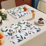 Platsmatid komplekt 4 lilleplatsmatid lauale PVC platsmatid kuumakindel isolatsioon Platsmatid komplekt 4 plekki