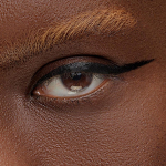 Line Artist Gel Eyeliner