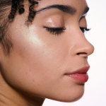 Holiday Bounce & Gleam Highlighter