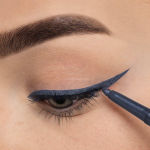 Feel This Bloom Mineral Eye Styler