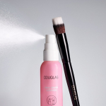 DOUGLAS ACCESSORIES Spray Brush Cleanser