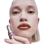 Loveshine Candy Glaze &ndash; Lip Gloss Stick