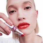 Loveshine Candy Glaze &ndash; Lip Gloss Stick