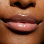 Supple Kiss Lip Glaze Lip Gloss